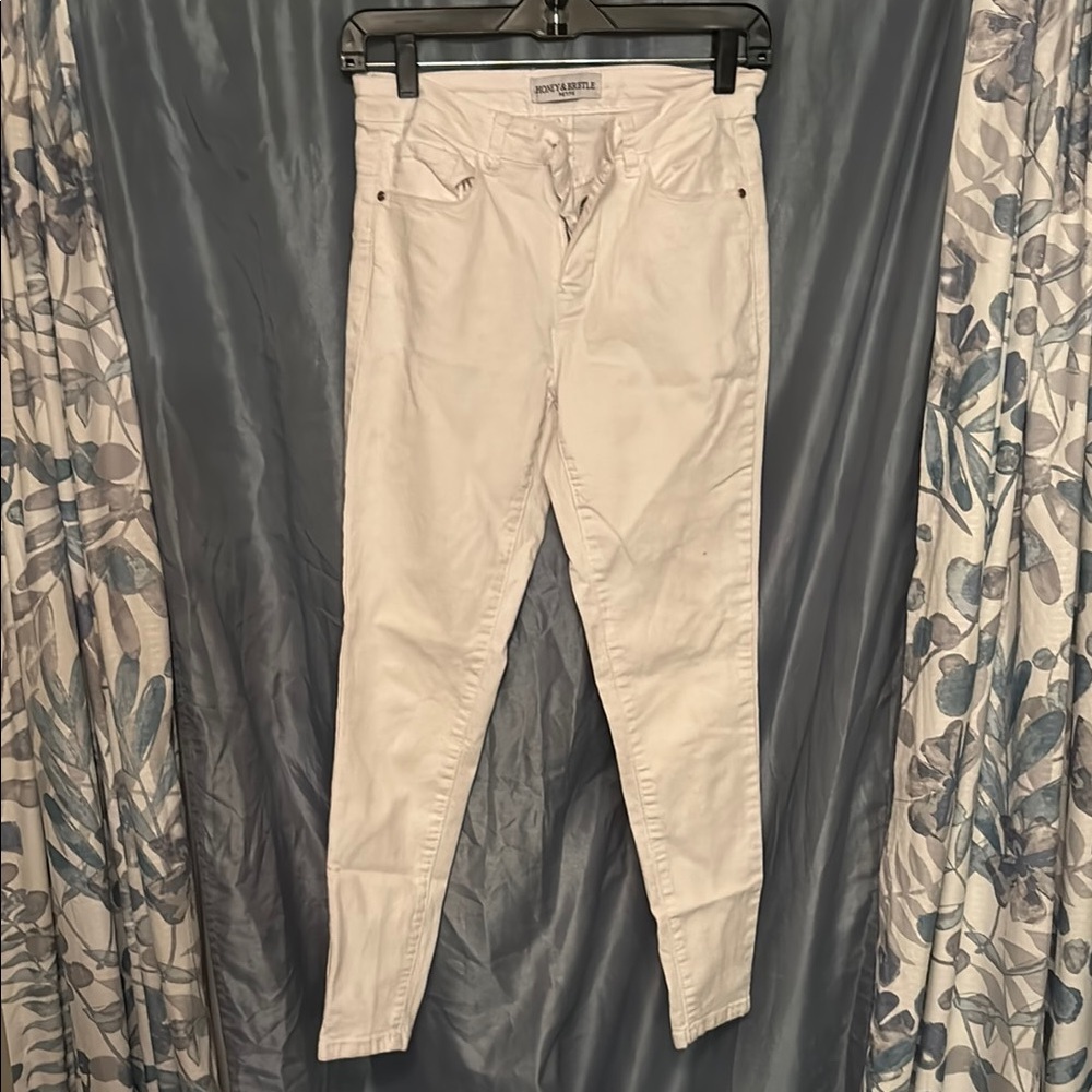 Chic White Denim Pants